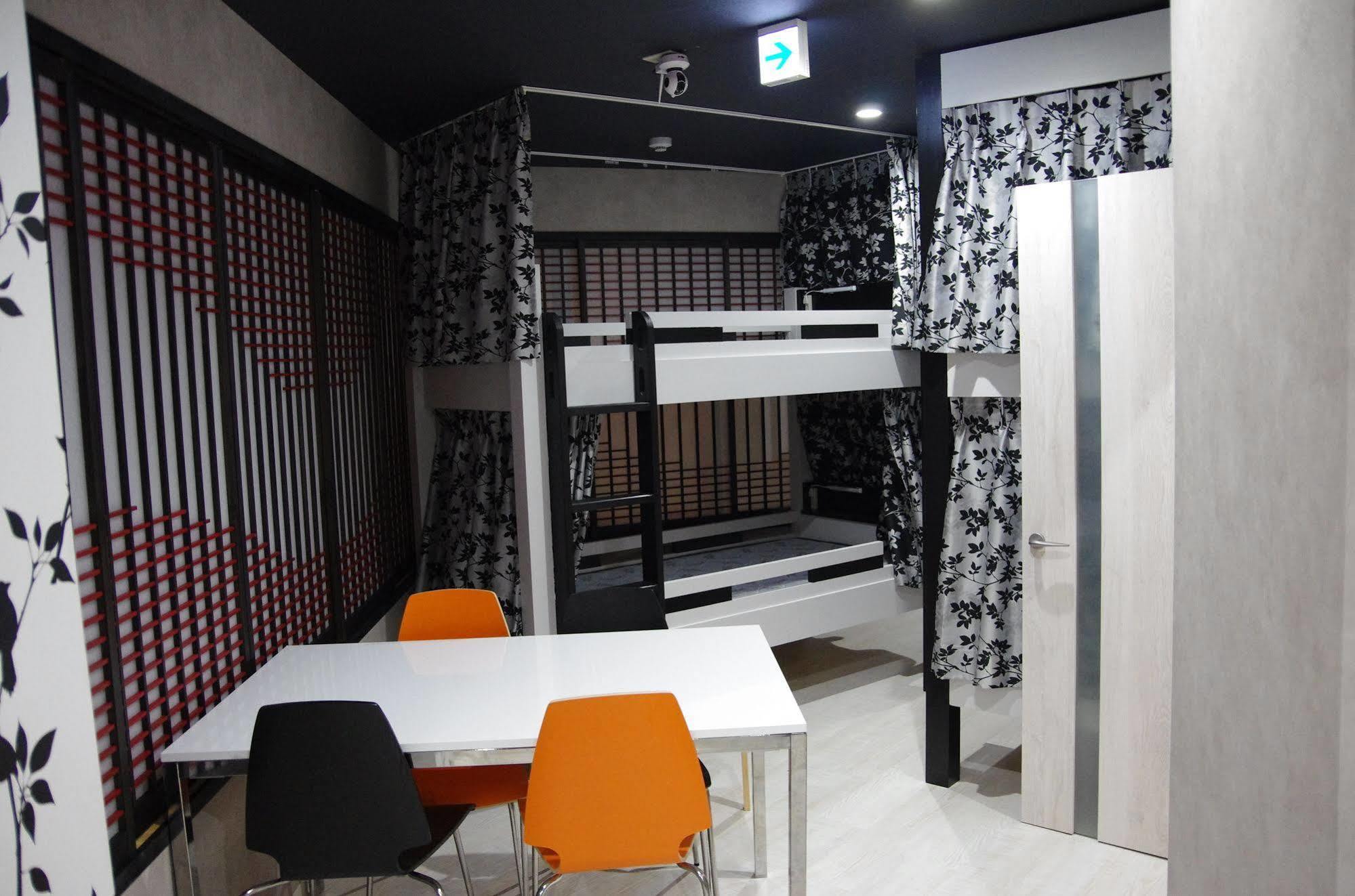 Sora Hostel Осака Экстерьер фото