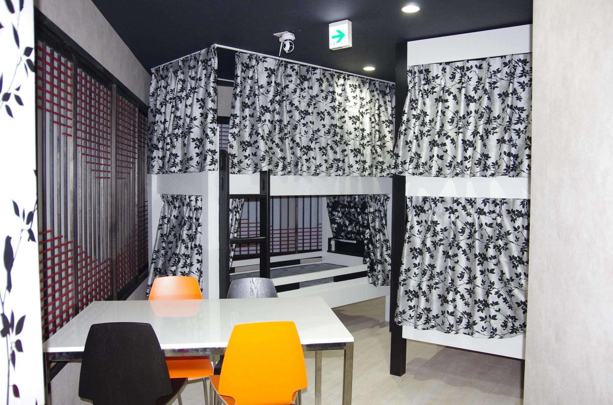 Sora Hostel Осака Экстерьер фото
